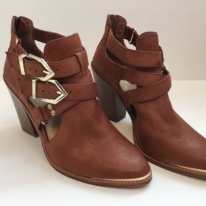 Women's Gianni Bini Murphee Cutout Bootie